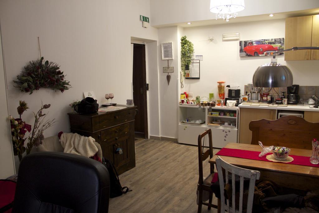 Gentes B&B Рим Екстер'єр фото